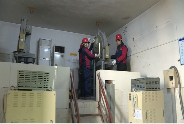 湖南力民電梯有限公司,邵陽(yáng)電梯銷售,邵陽(yáng)電梯安裝,湖南電梯維修,自動(dòng)扶梯,自動(dòng)人行梯